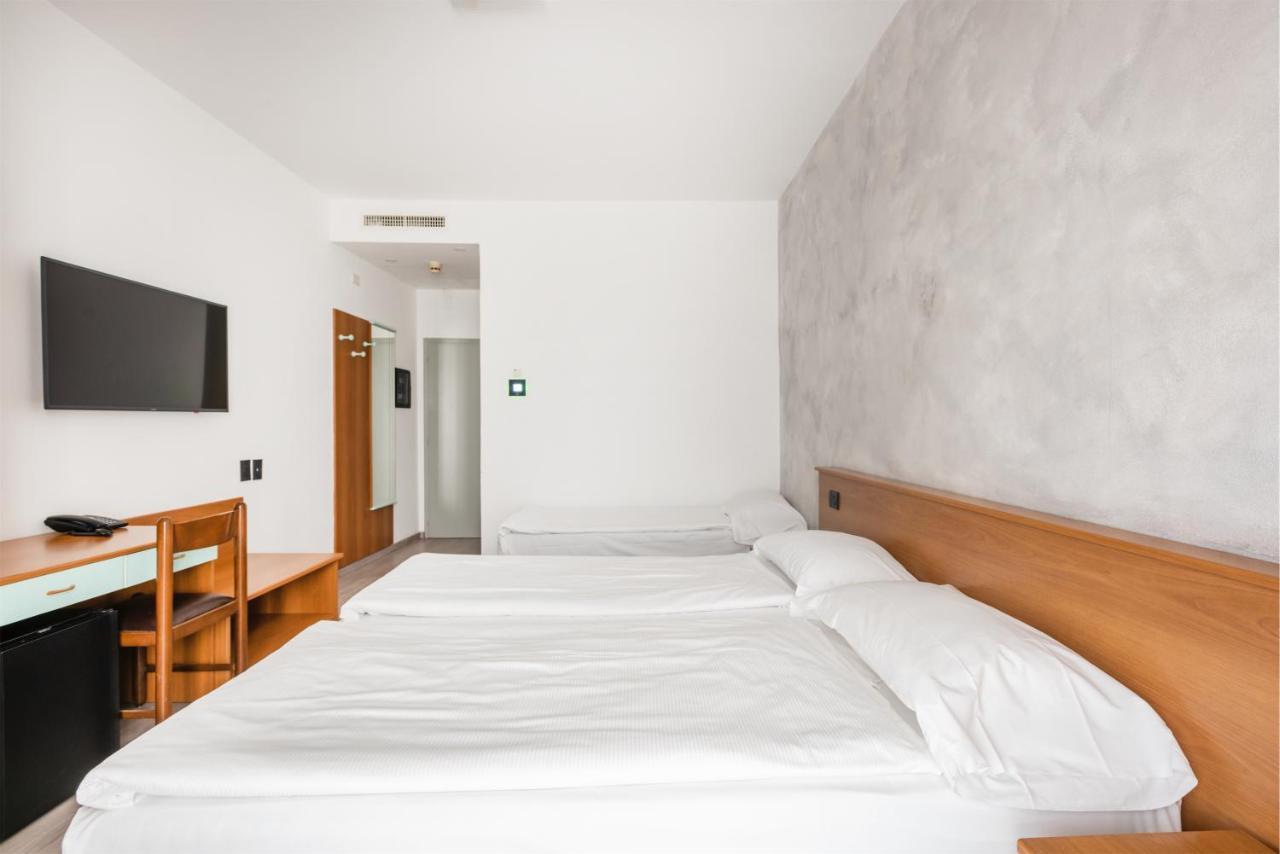 Hotel De Nac Torbole Sul Garda Екстер'єр фото
